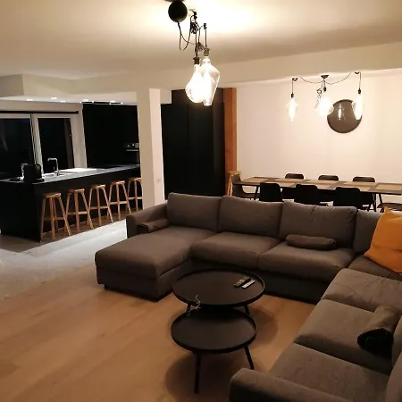 Apartment Deluxe Orly 2